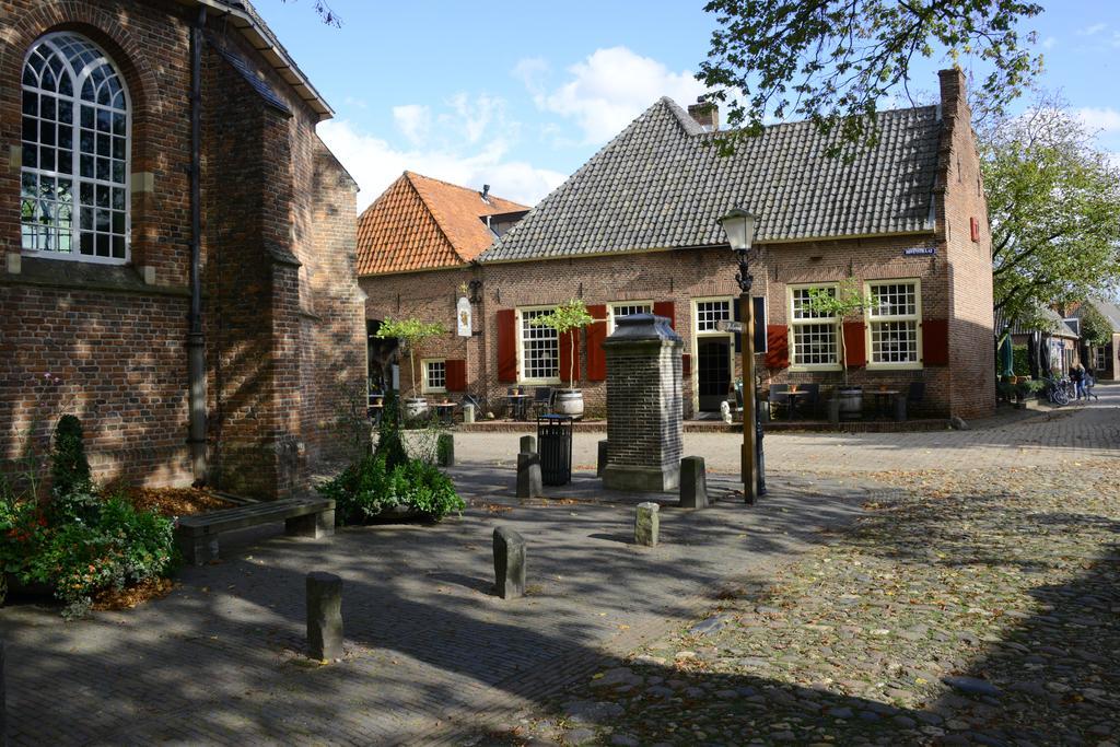 Herberg De Gouden Leeuw Бронгорст Екстер'єр фото