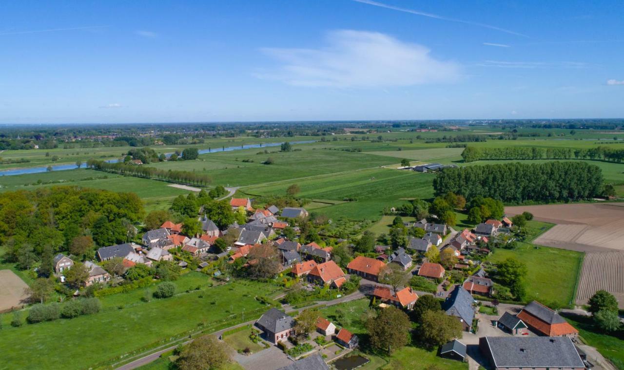 Herberg De Gouden Leeuw Бронгорст Екстер'єр фото